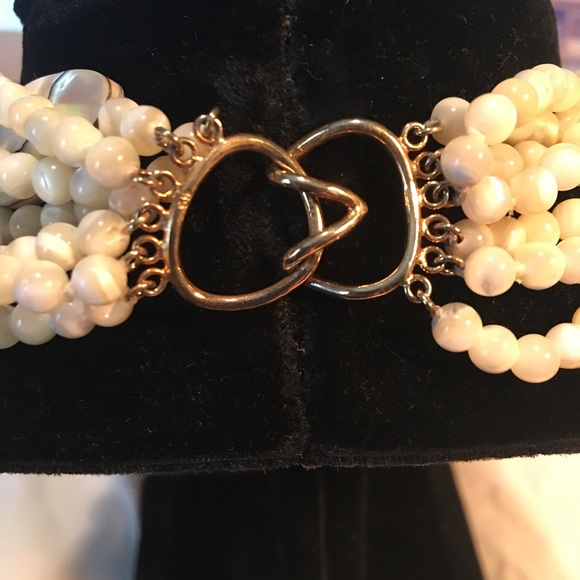 Jewelry - Picture 3 of 3